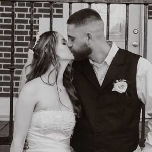 Meet your Posher, Cierra